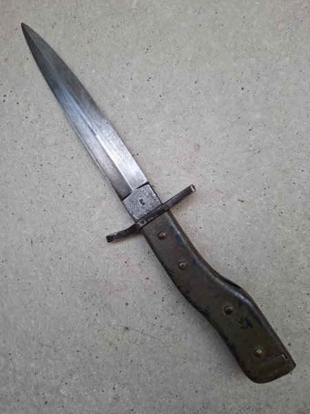 aufpflanzbarer DEMAG DUISBURG dt. Ganzstahl Grabendolch WK I Kampfmesser Bajonett, Solingen, SG84/98 – Bild 3