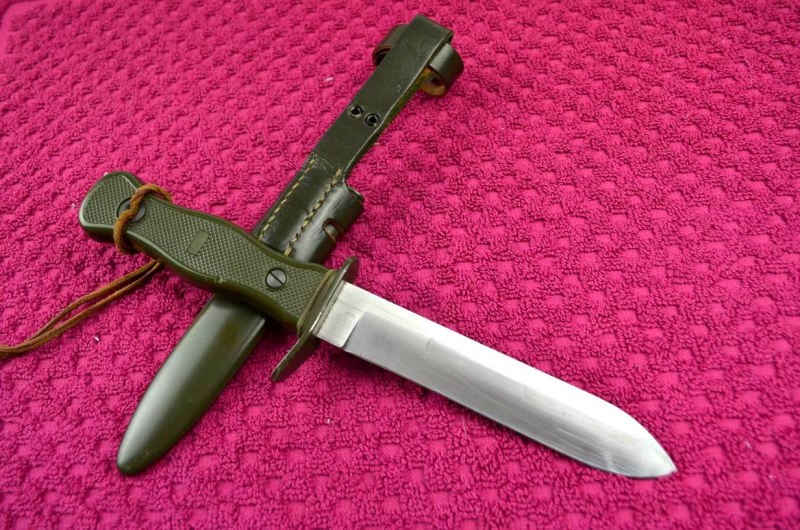 Altes Bundeswehr Kampfmesser der Solinger Firma KLAAS – Bild 2
