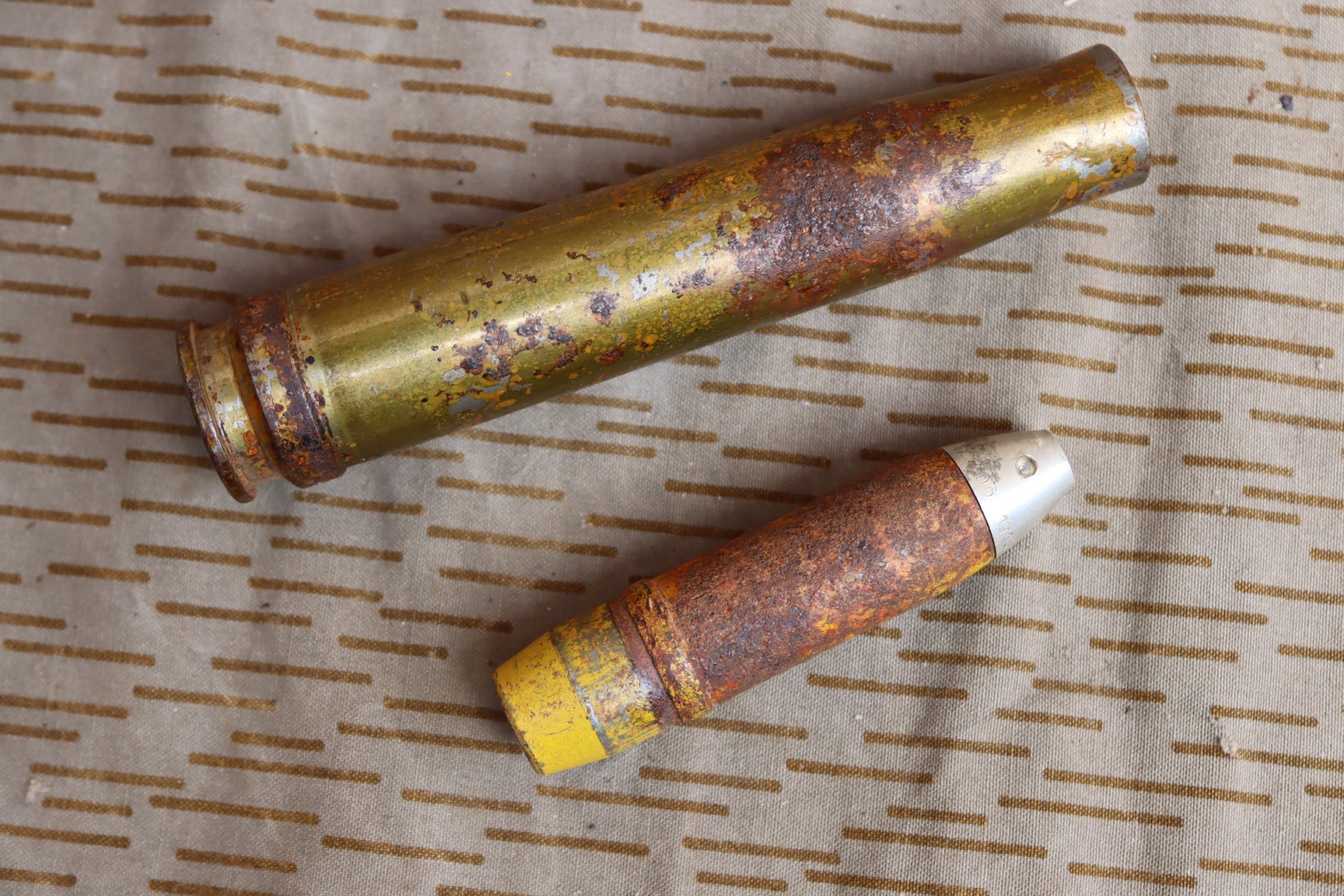 2cm Flak 38 Patrone 2.Weltkrieg Deko Munition 1944 – Bild 4