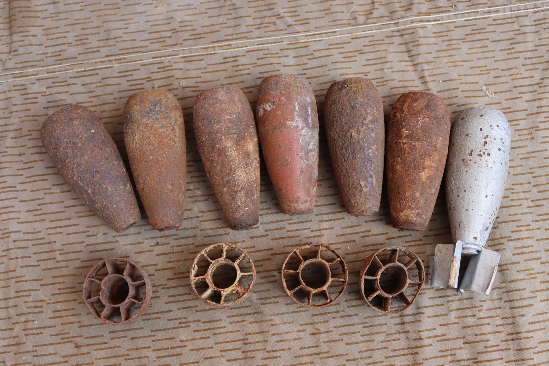 Konvolut SD1 Bombe 2.Weltkrieg Deko Munition Luftwaffe – Bild 2