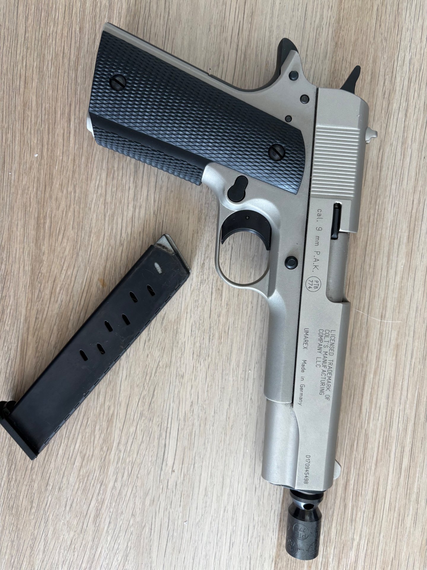 Colt Government 1911 A1 – slika 2