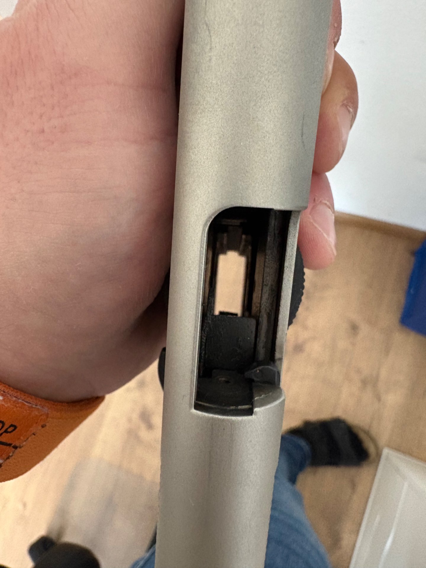Colt Government 1911 A1 – slika 4