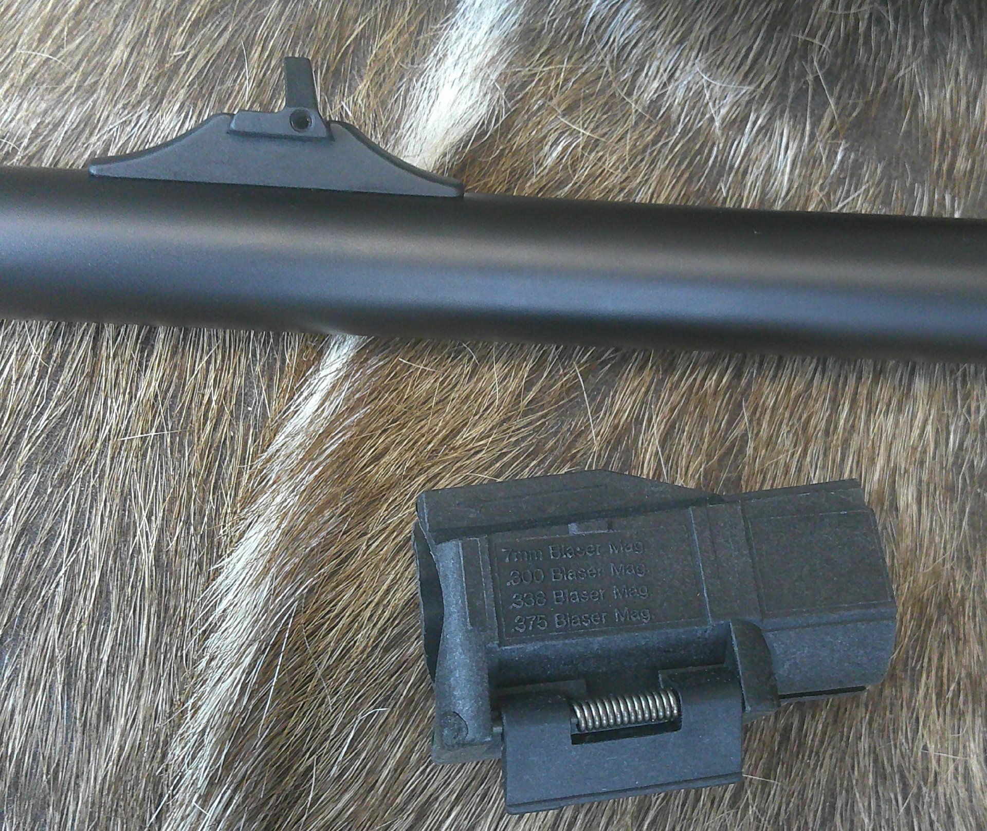NEU R93 Wechsellauf, Kal. .338 BlaserMag., semiweight, 65cm, mit Kimme und Korn von WAFFEN FLÜHR – Bild 3