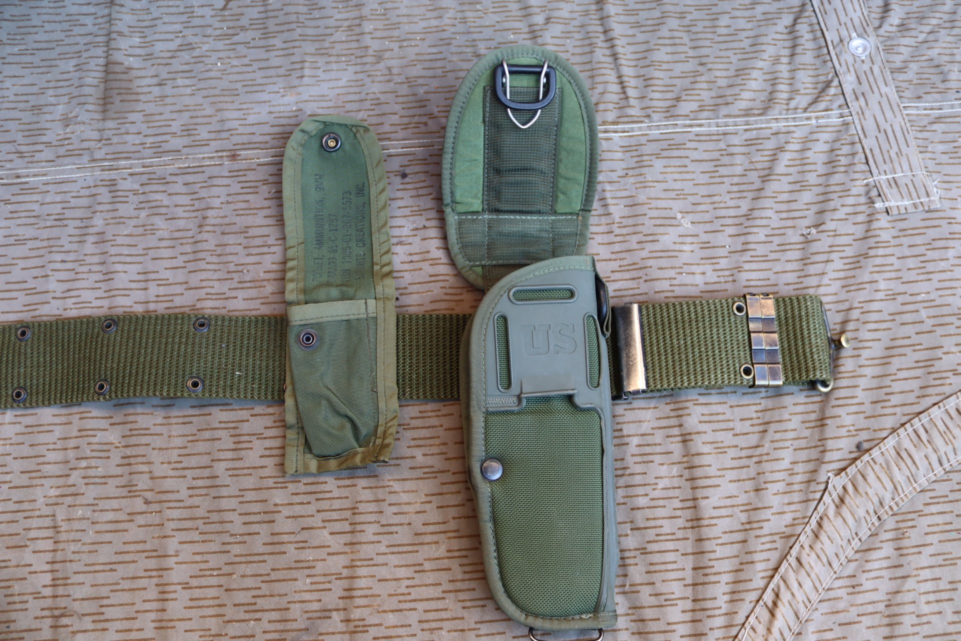 US Army Holster für Beretta 92 mit Koppel – Bild 3