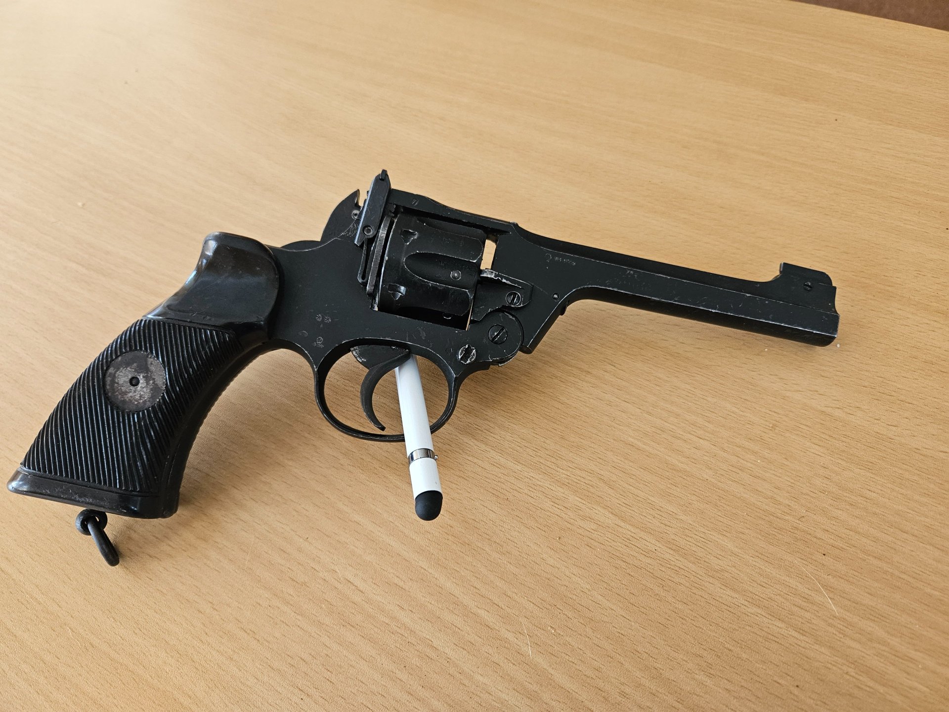 Hege Orion Enfield Revolver Kal. 9mm Knall – Bild 3