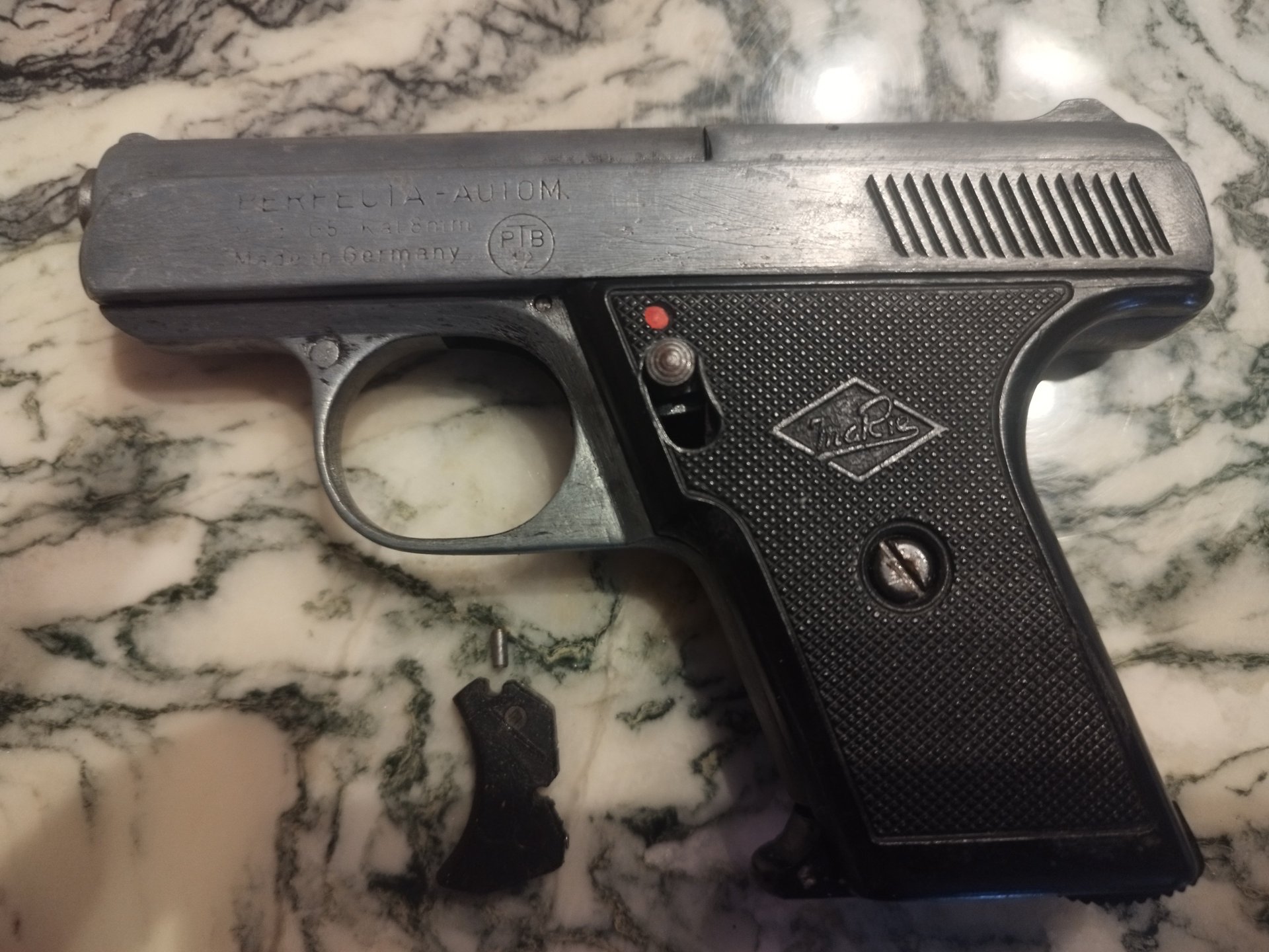 Schreckschusspistole 8 mm Perfecta G5 Defekt Sammler – Bild 1
