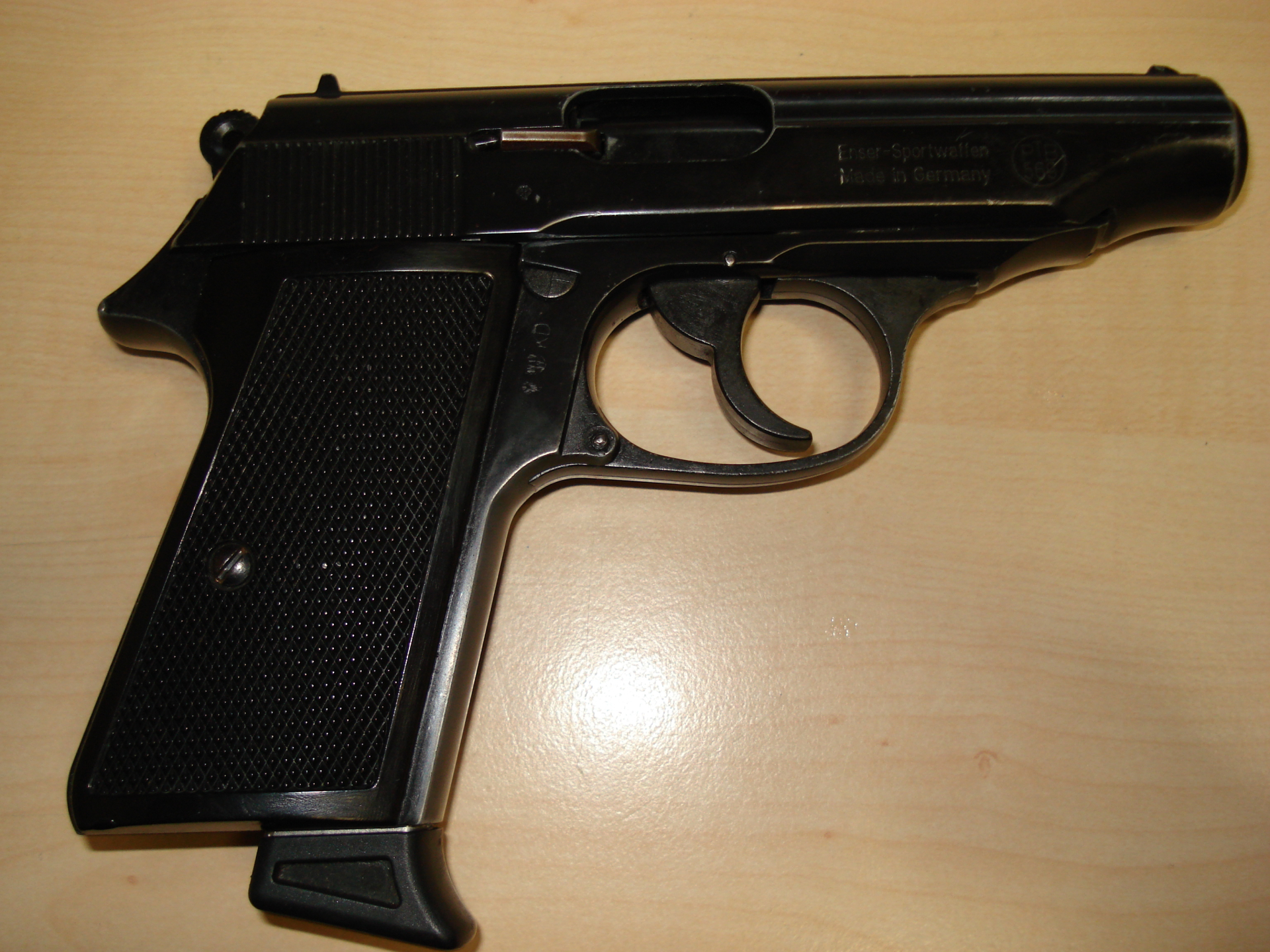 Pistole IWC Mod.PP - cal.315 – imagem 3