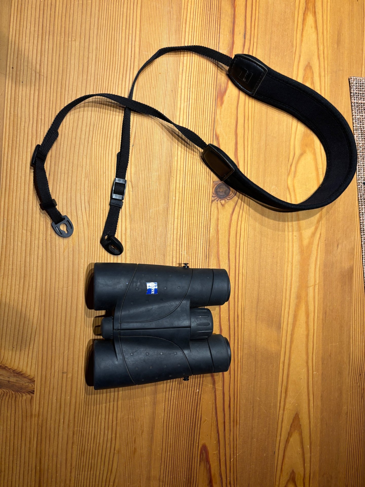Zeiss Victory 8x40 T*P* – Bild 1