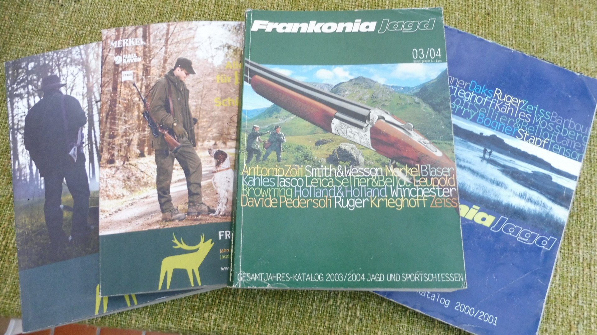 4 Frankonia 2000 2003 und 2010/2011 Nachschlagwerk für Jäger oder Sportschützen**einfach mal ansehen – Bild 1