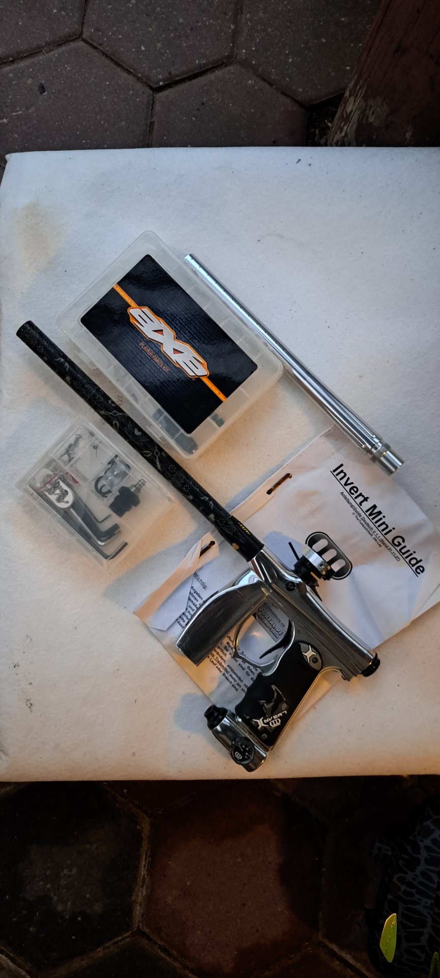 Invert Mini defekt – bilde 1