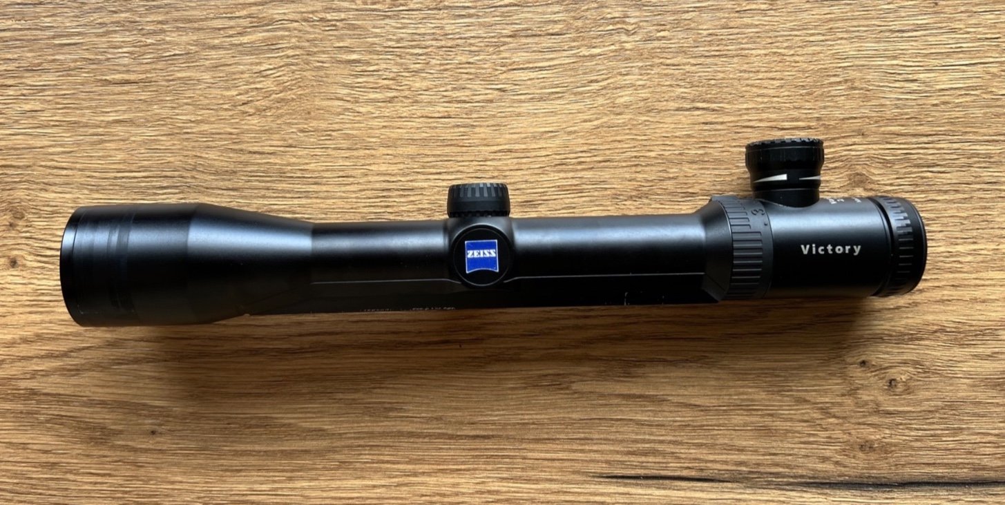 Zeiss Victory Varipoint 2,5-10x42 – Bild 2