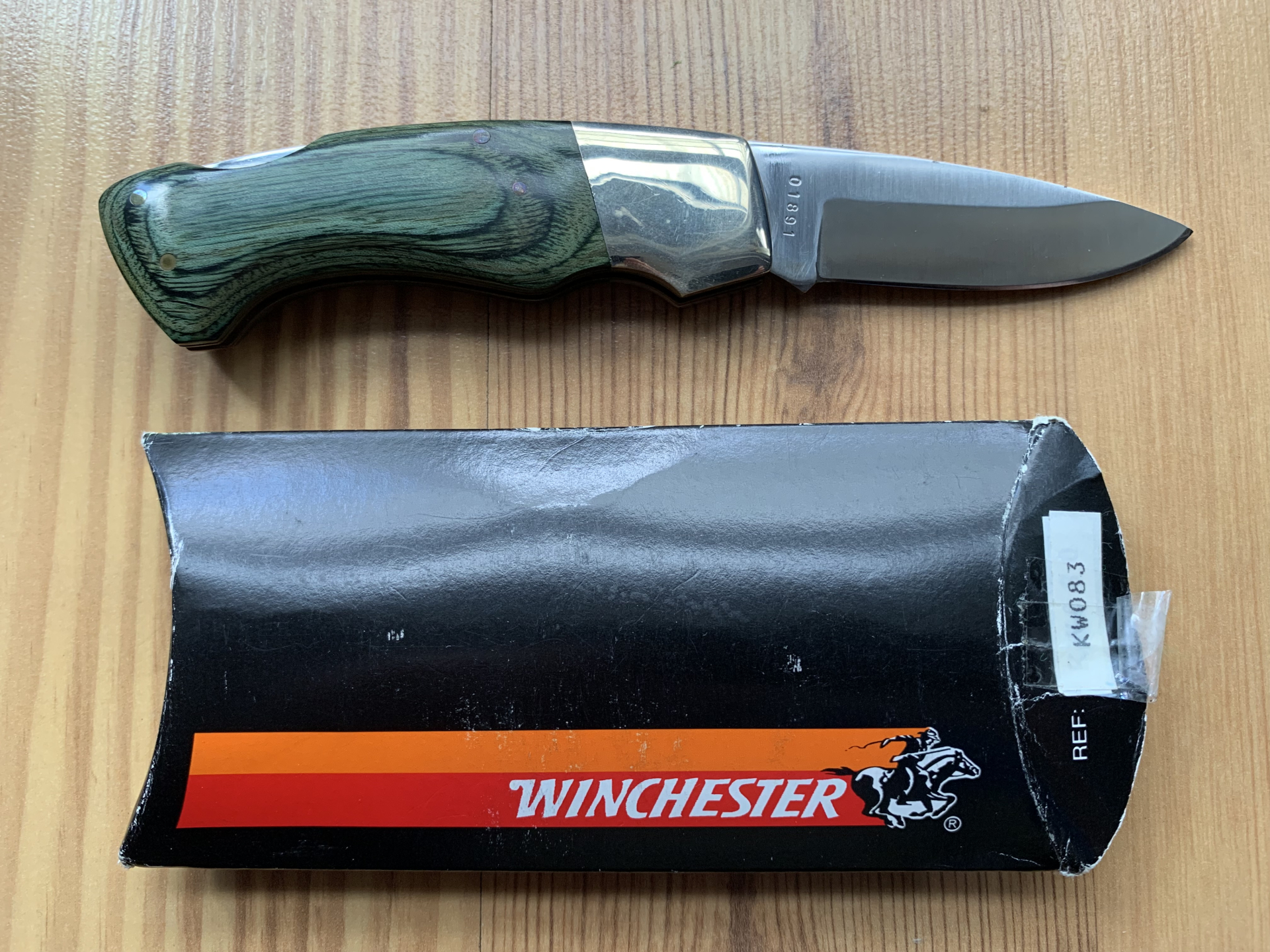 Schönes "WINCHESTER"-Messer mit grünen Holzgriffschalen (in OVP) – Bild 1