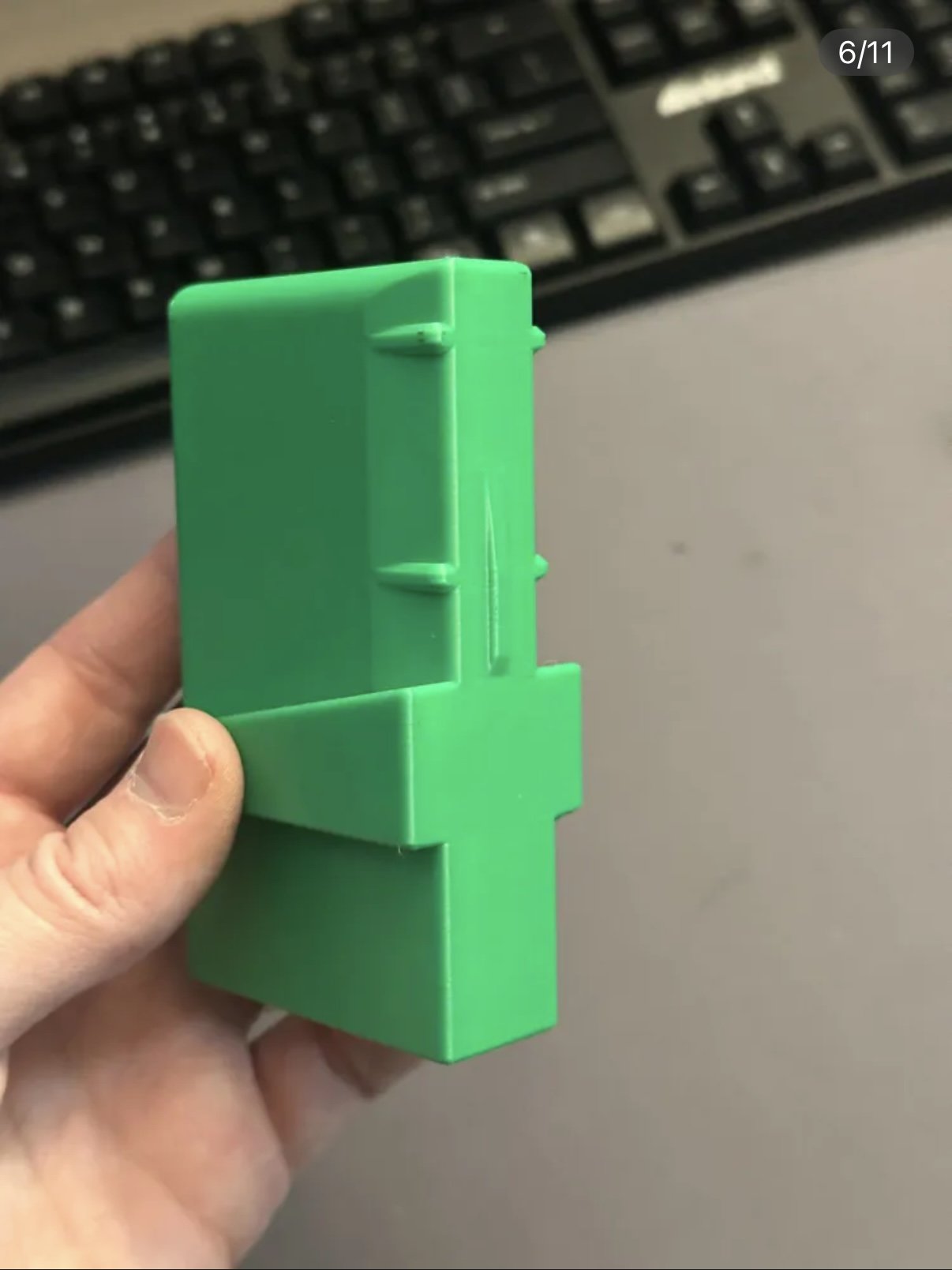 AR-15 Schraubstockblock für Magazinschacht – Bild 3