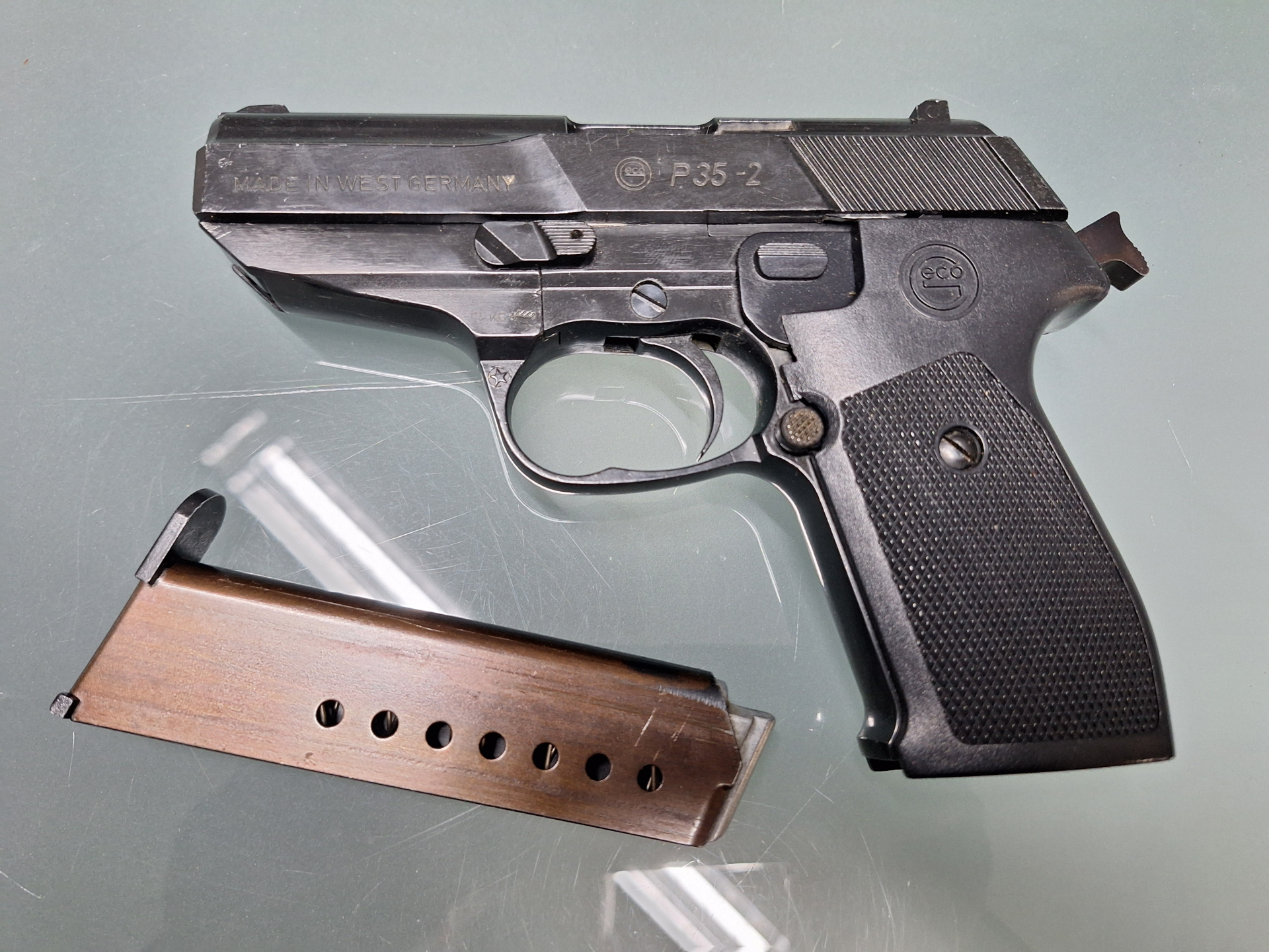 Rarität! Dynamit Nobel Geko P35-2 im starken Kal. 35 – Bild 5