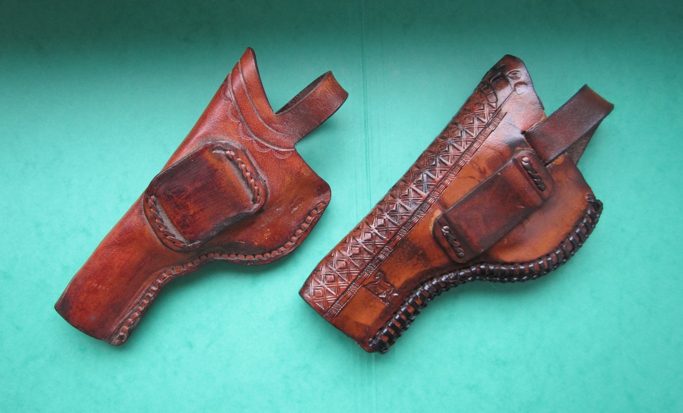 2 Lederholster für Revolver – Bild 2