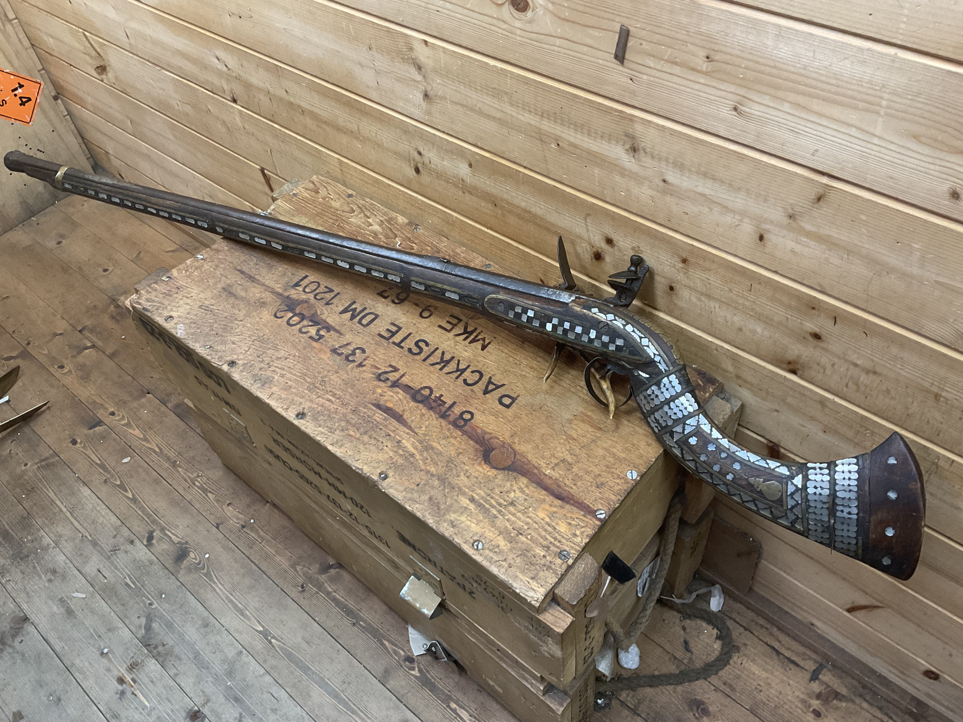 Vorderlader Steinschloss Gewehr westbalanischer D´zeferda mit Miquelet Steinschloss – Bild 1