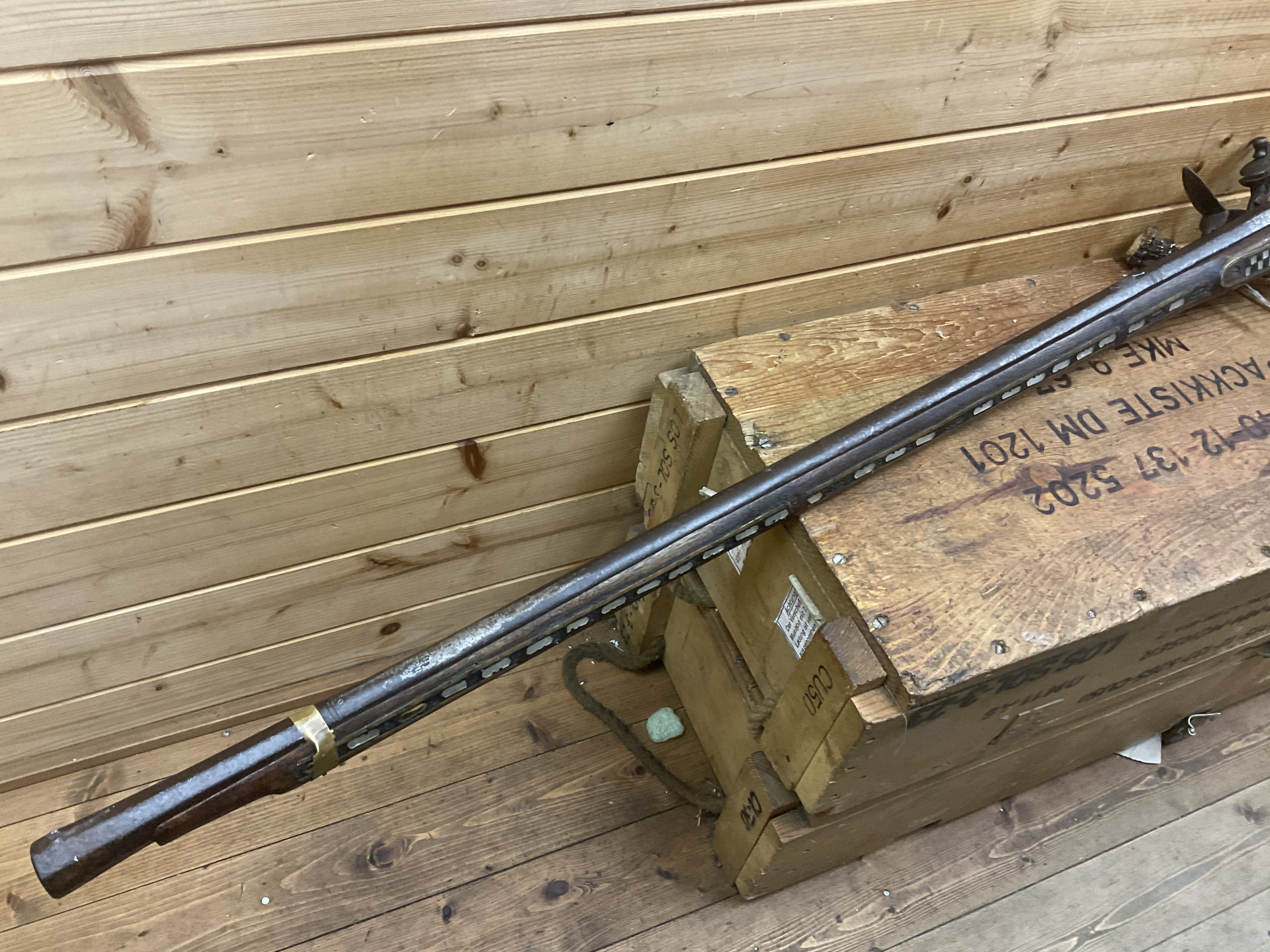 Vorderlader Steinschloss Gewehr westbalanischer D´zeferda mit Miquelet Steinschloss – Bild 2