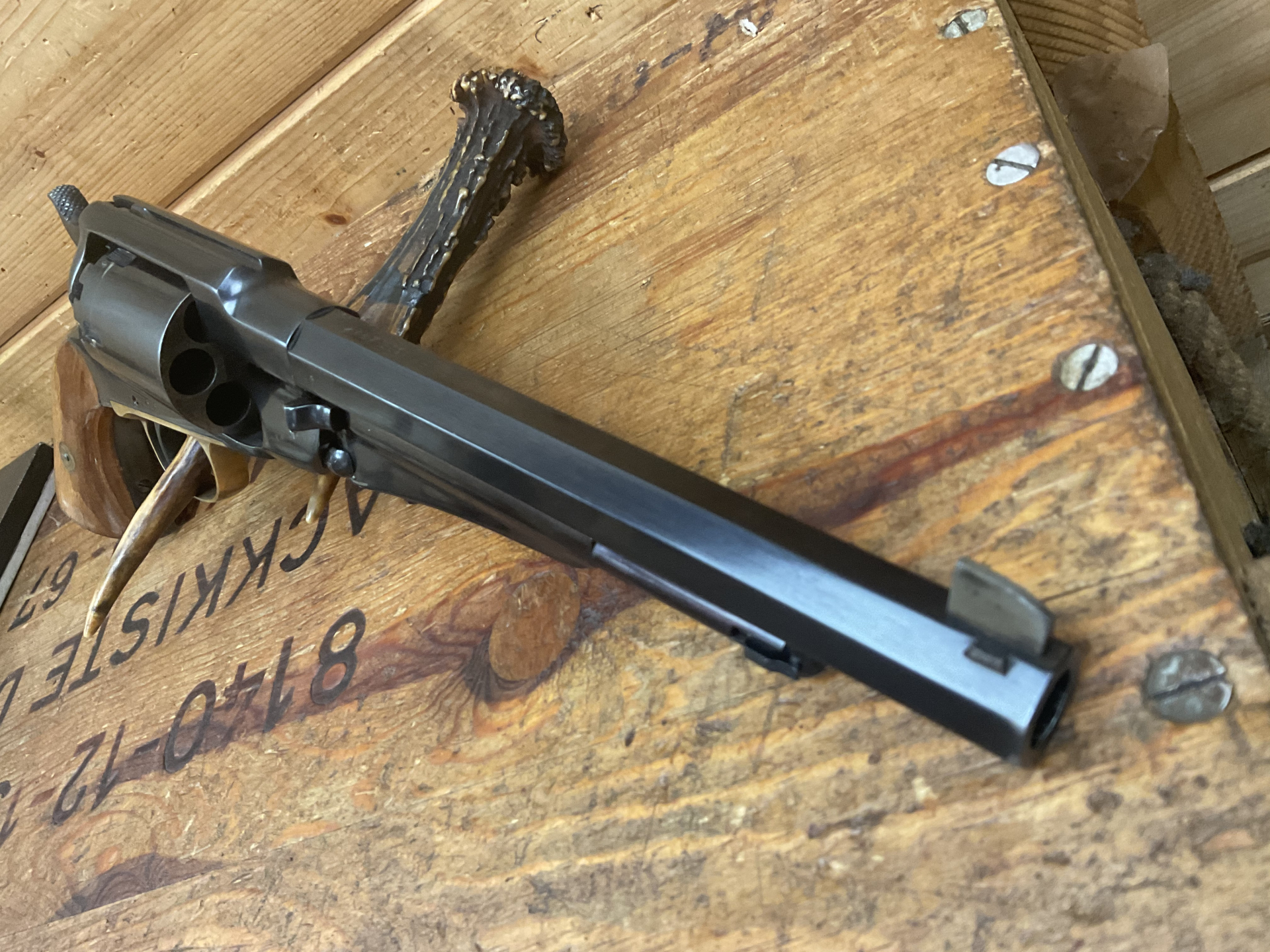 Vorderlader Schwarzpulver Revolver Santa Barbara Mod. New Model Army, Kal..44, mit Ladepresse! – Bild 2