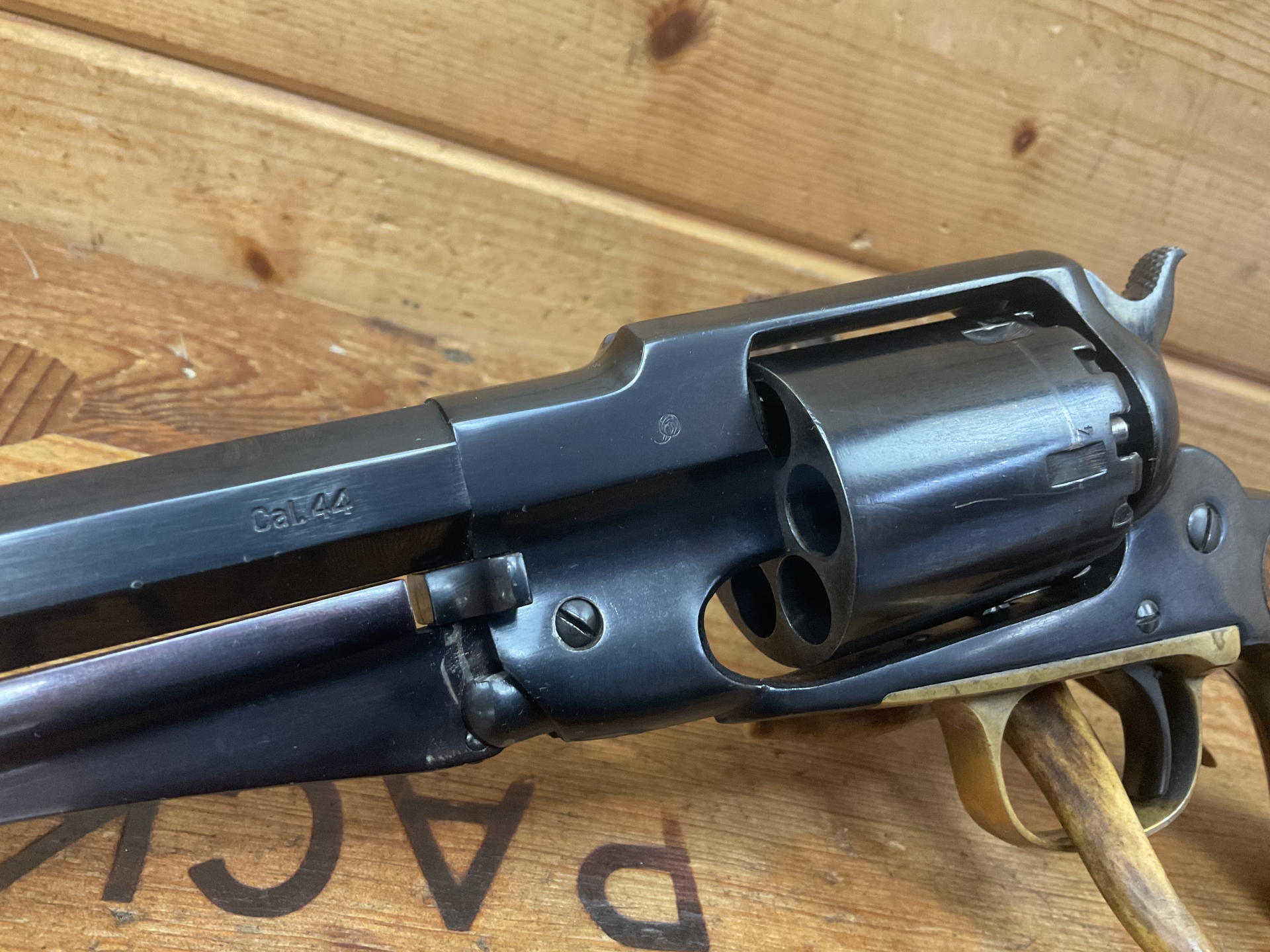 Vorderlader Schwarzpulver Revolver Santa Barbara Mod. New Model Army, Kal..44, mit Ladepresse! – Bild 4