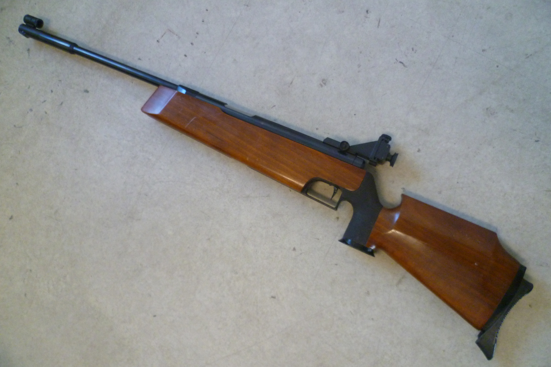 Match-Luftgewehr Feinwerkbau 300 S – Bild 1