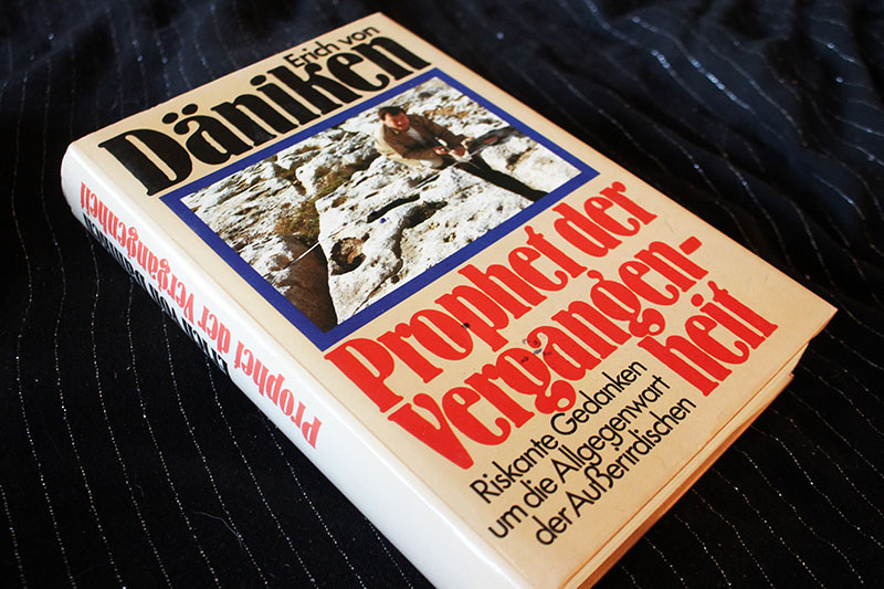 Prophet der Vergangenheit - Riskante Gedanken und die Alltagsgegenwart der Außerirdischen – Bild 1