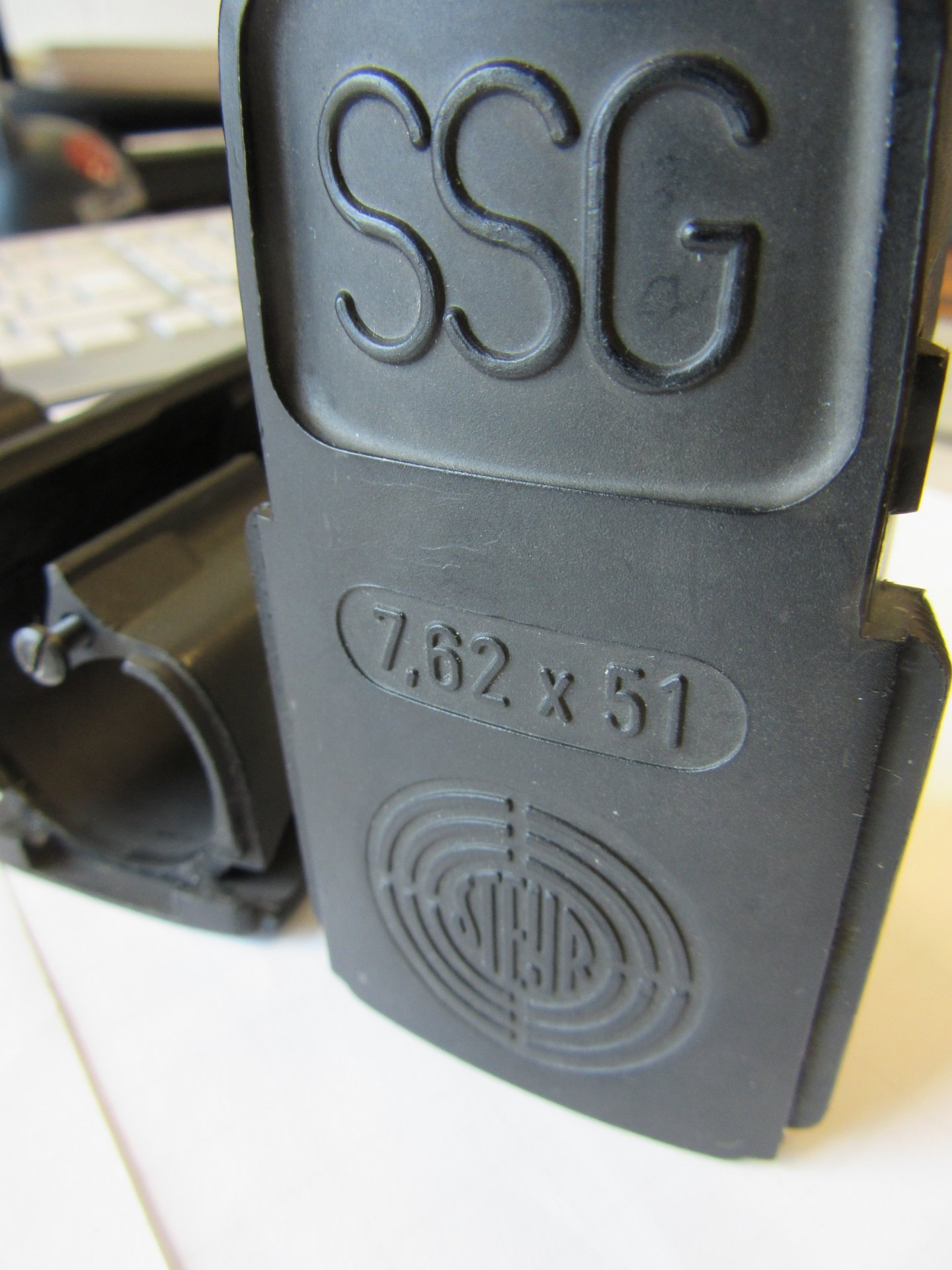 Steyr SSG69 Magazin und Teile – Bild 2