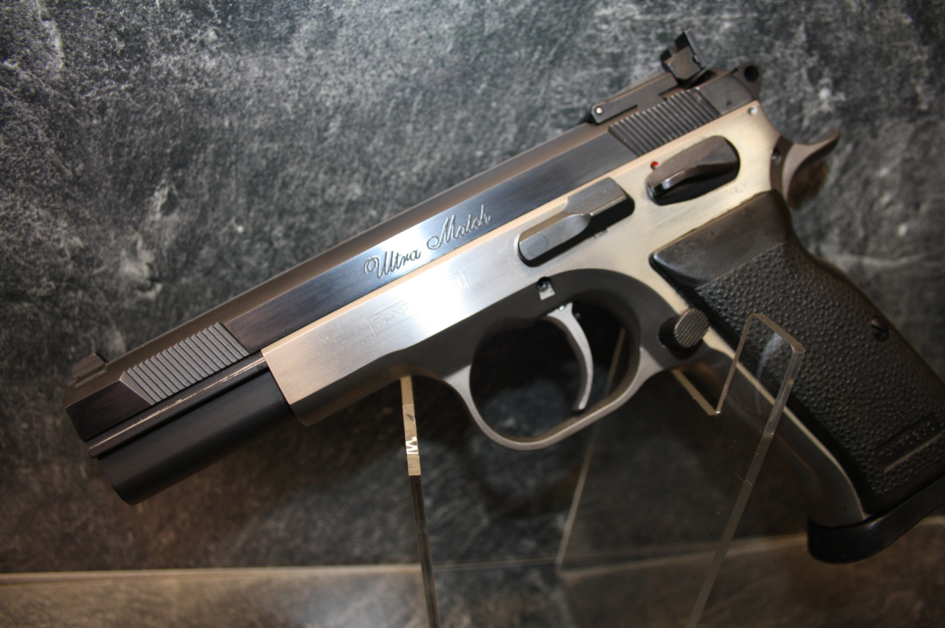 Sport Pistole Tanfoglio Ultra Match 5 Zoll Kal 45 ACP mit WS 9mm Luger – Bild 2
