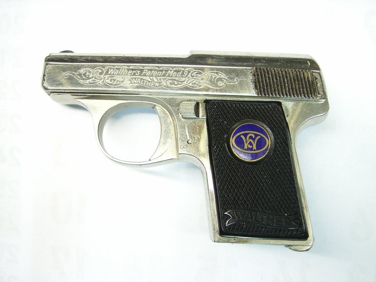 Pistole Walther Mod. 9, verchromt, graviert, Kal. 6,35 mm – Bild 3