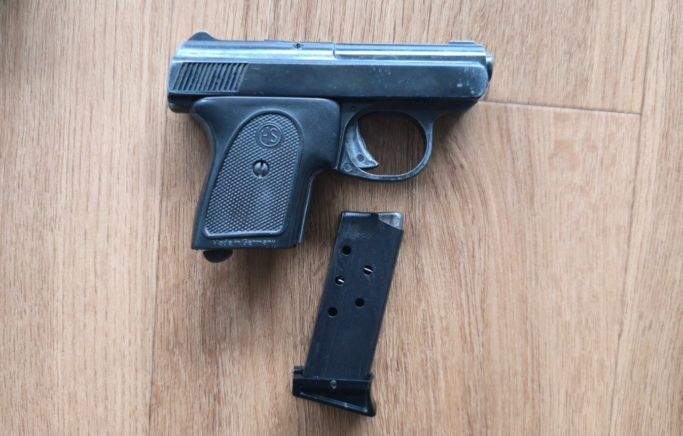 HS Pistole Mod. 5A "G" Kal. 8mm Schreckschusspistole inklusive Munition + OVP – Bild 3
