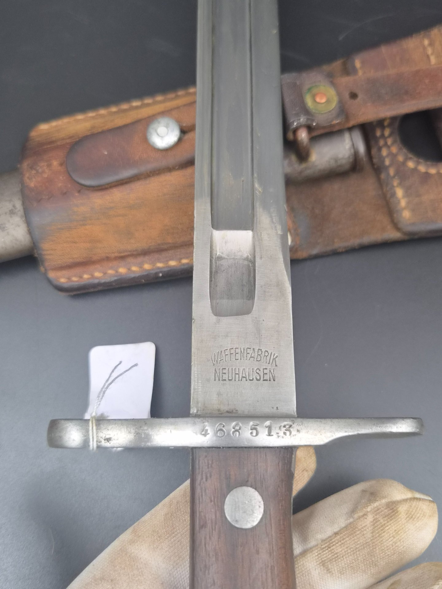 Bajonett Schweiz Modell 1918 mit Scheide und Koppelschuh, Waffenfabrik Neuhausen – Bild 5