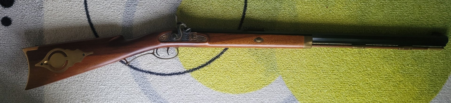 Vorderlader vermutlich "Hawken" Euroarms, Made in Italy Cal. 45 – Bild 1
