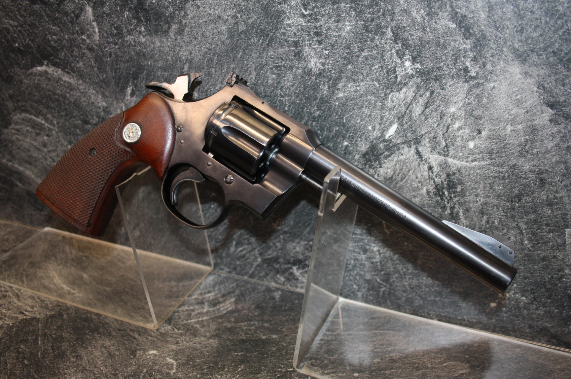 Revolver Colt OFFICERS MODEL MATCH Kal. 22lr #80305 – Bild 2
