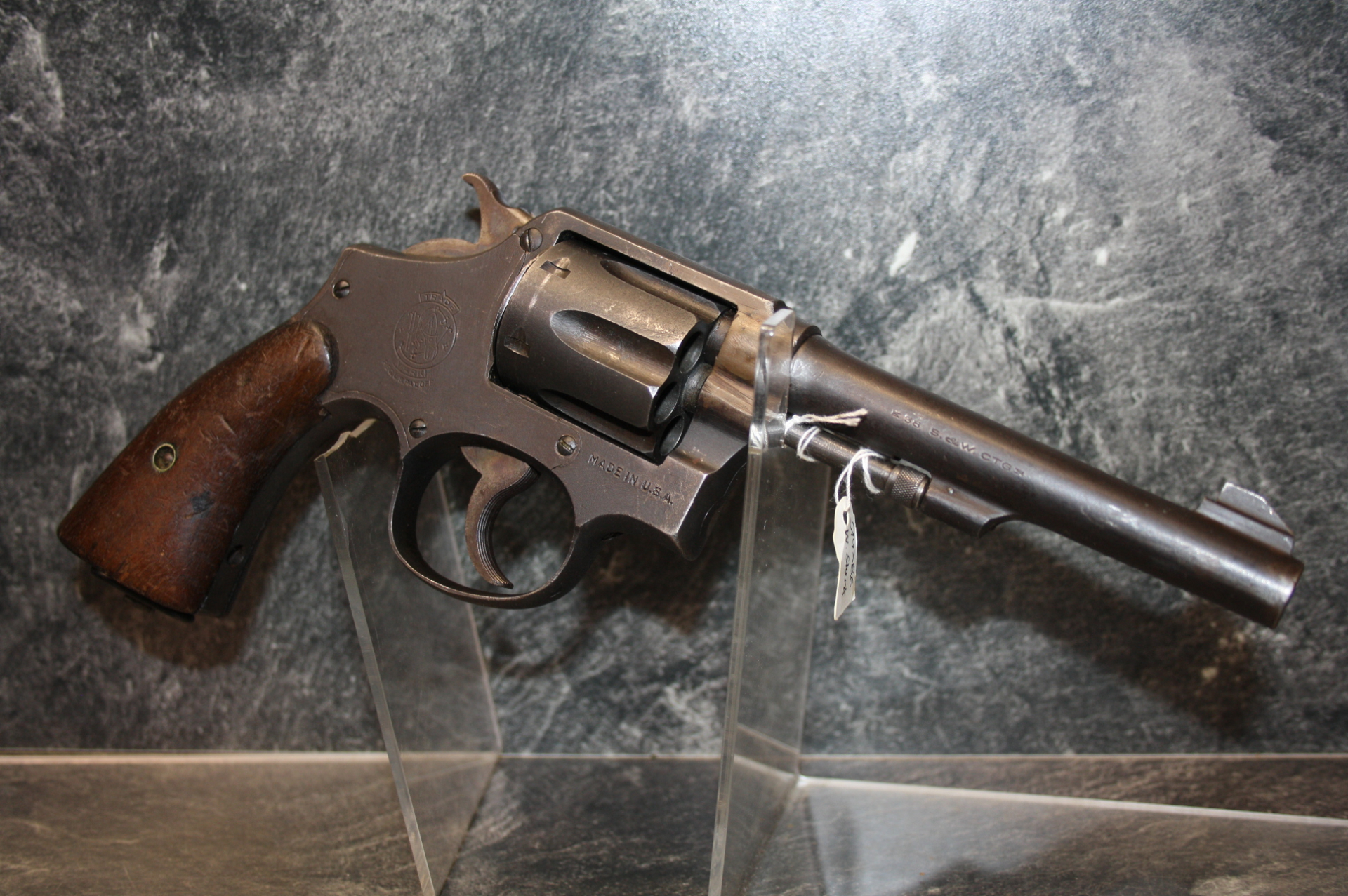 Revolver S&W Mod.10 Military & Police WK II Kal. .38S&W #519386 – Bild 3