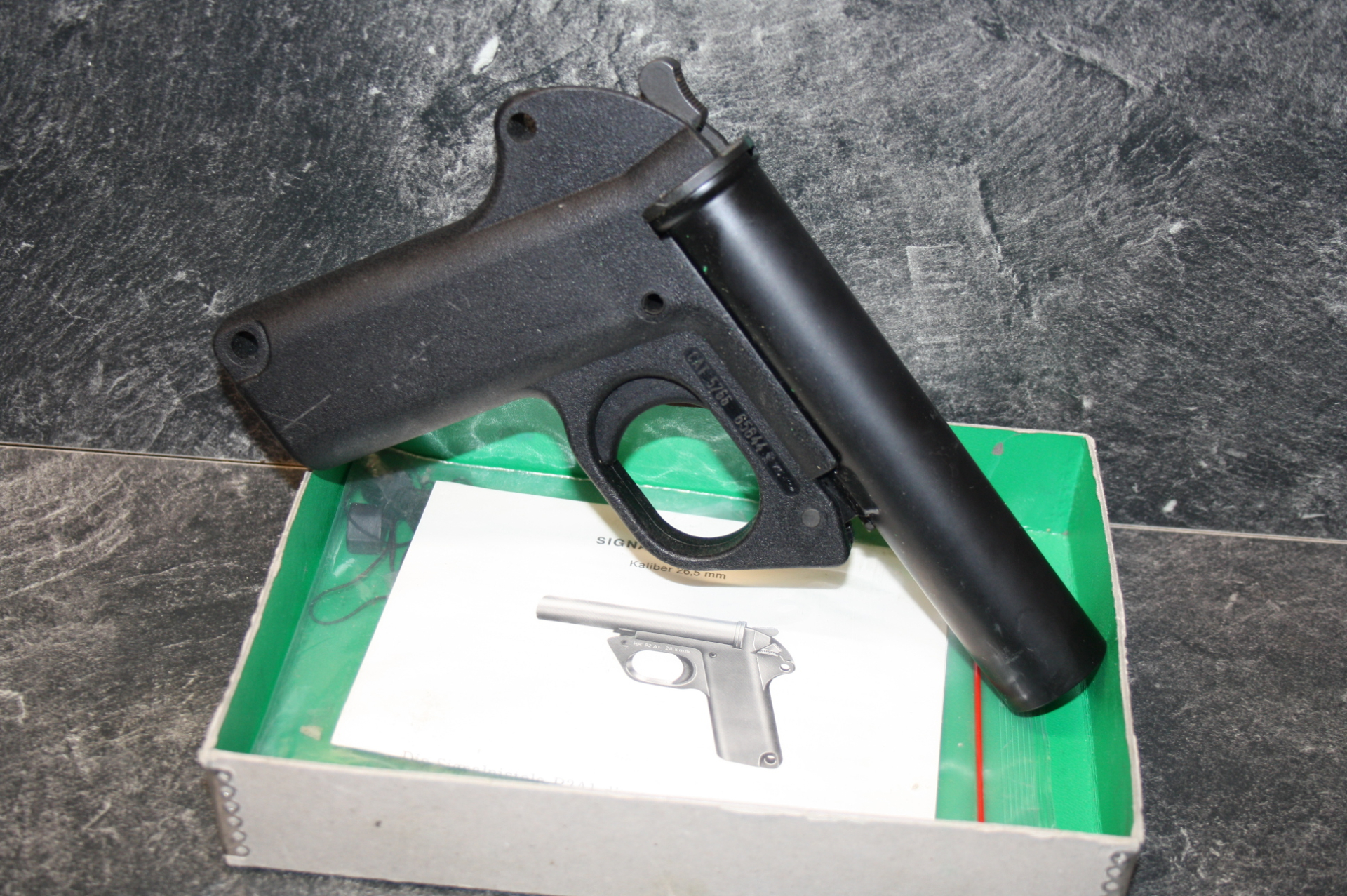 Signal Pistole H&K P2 A1 Kal. 4(Signal) #65644 – Bild 2