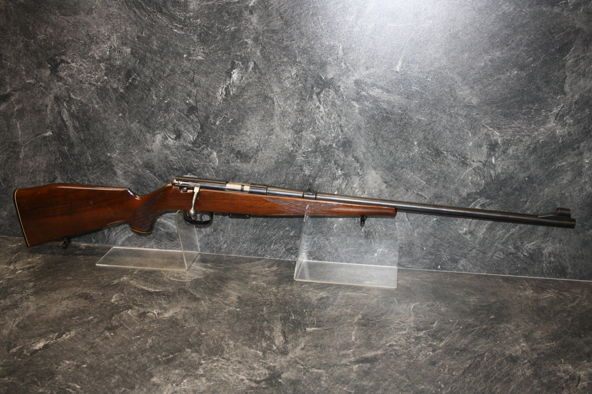 Rep. Büchse Anschütz Mod. 1516 Kal. 22 Magnum #705520 – Bild 1