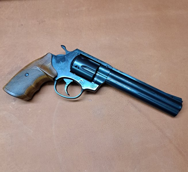 Steel Cop Revolver 6Zoll MWM Gillmann schwarz Holzgriff AlfaProj Mercury Holek Luger Shield – Bild 2
