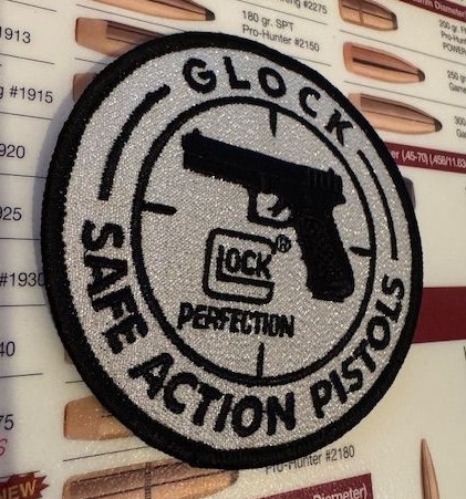 Glock Patch „Safe Action Pistols“ – mit Pistolenmotiv – zum Aufbügeln – NEU – Bild 1