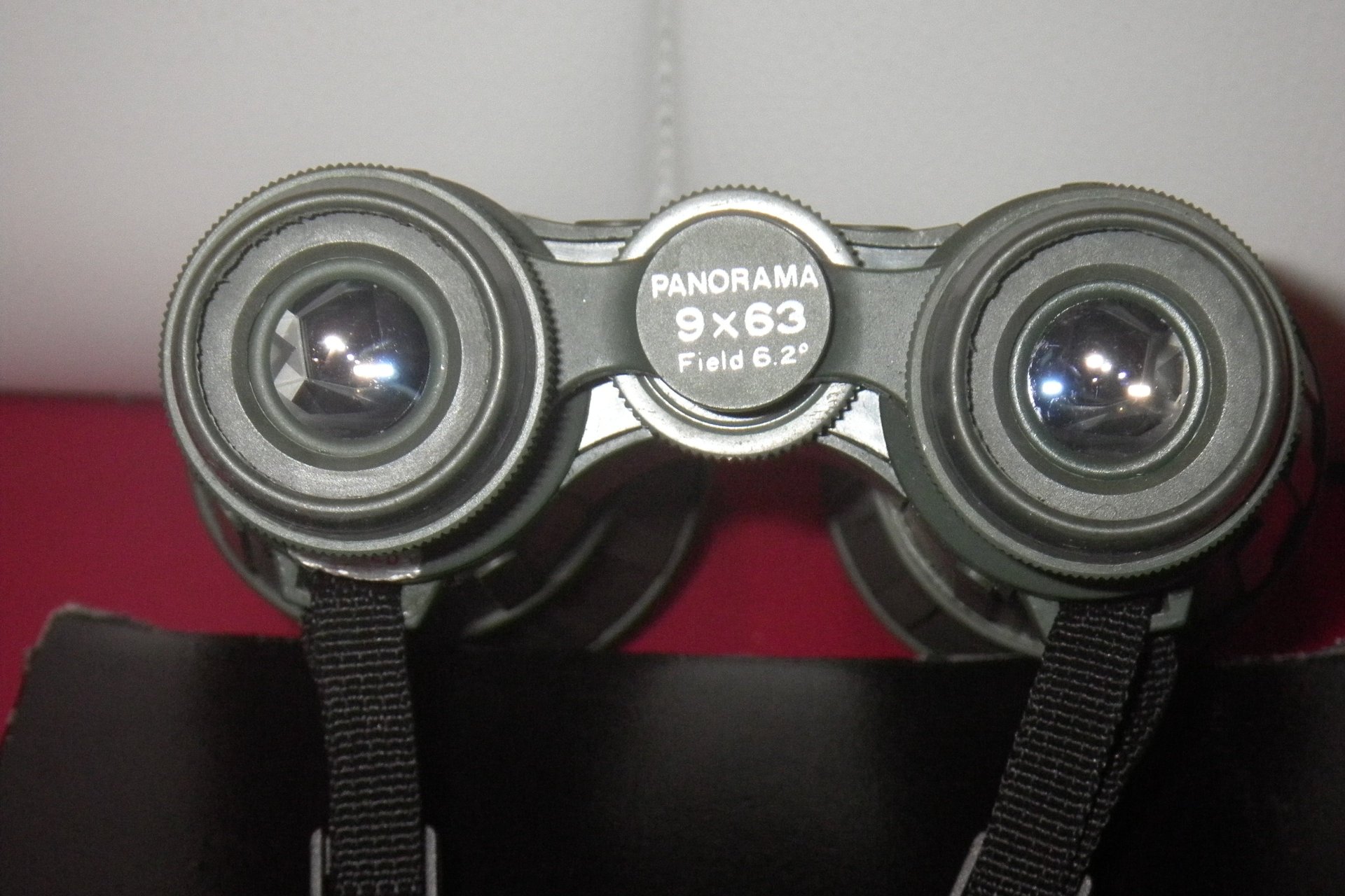 Großes Lichtstarkes Fernglas Grün gummiert PANORAMA 9 x 63 – Bild 3