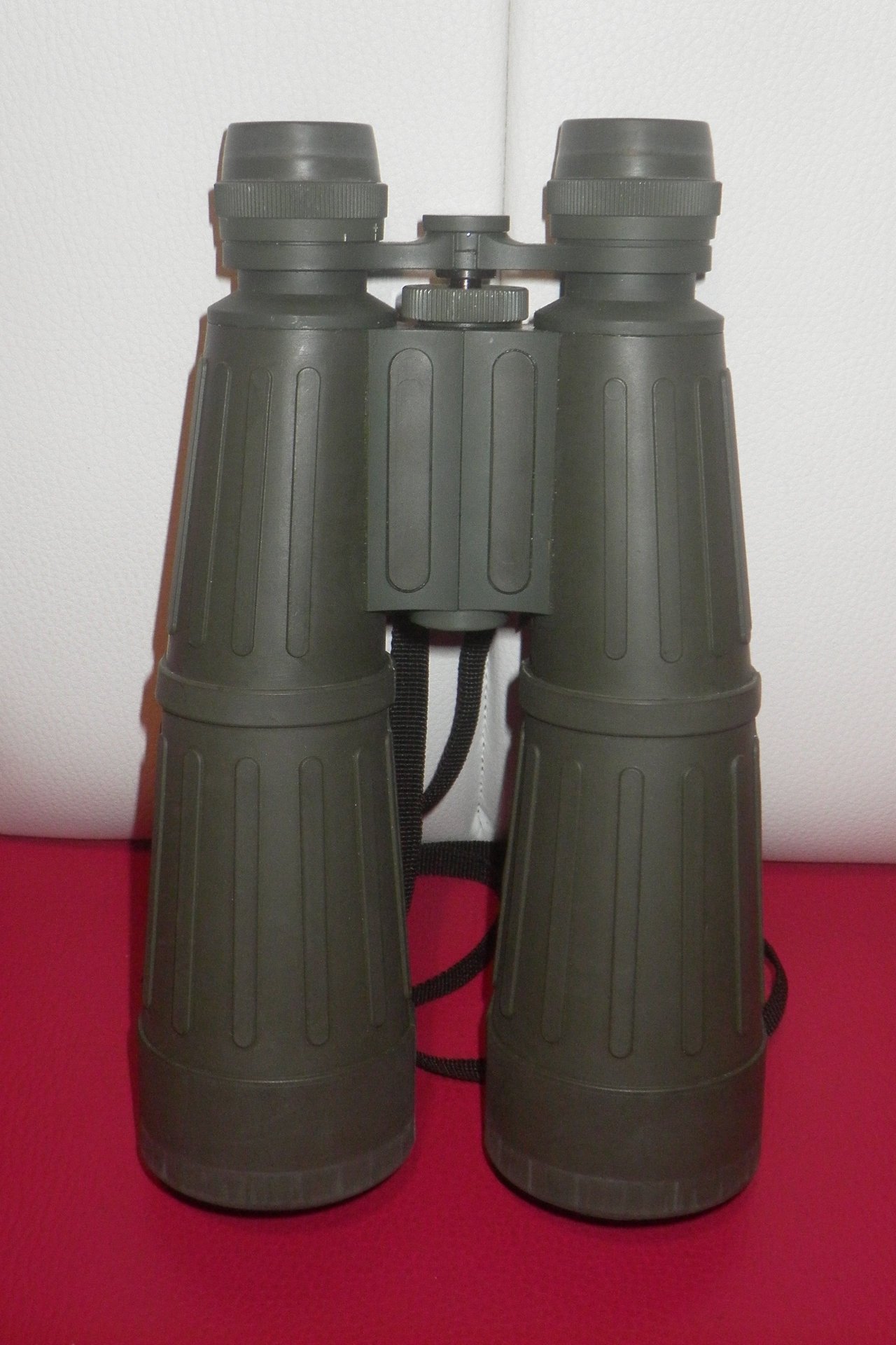 Großes Lichtstarkes Fernglas Grün gummiert PANORAMA 9 x 63 – Bild 5