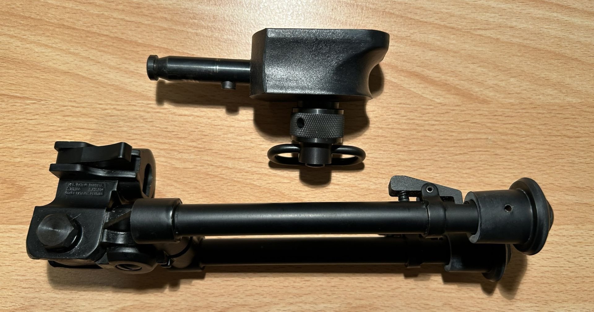 Versa-Pod Zweibein mit UIT-Adapter – Bild 3
