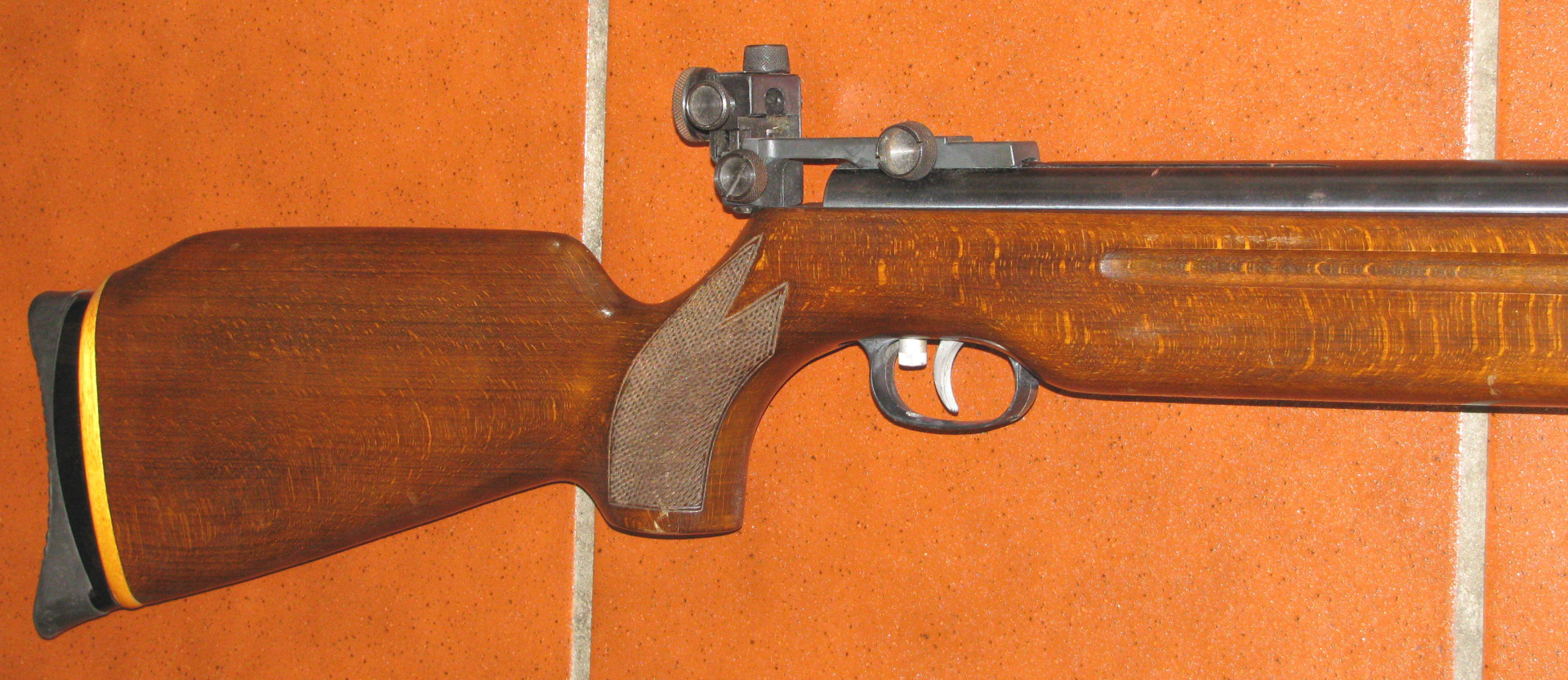 Älteres WEIHRAUCH Luftgewehr, ein WEIHRAUCH HW 55 in Kal. 4,5mm mit F -Zeichen und orginalen Diopter – Bild 6