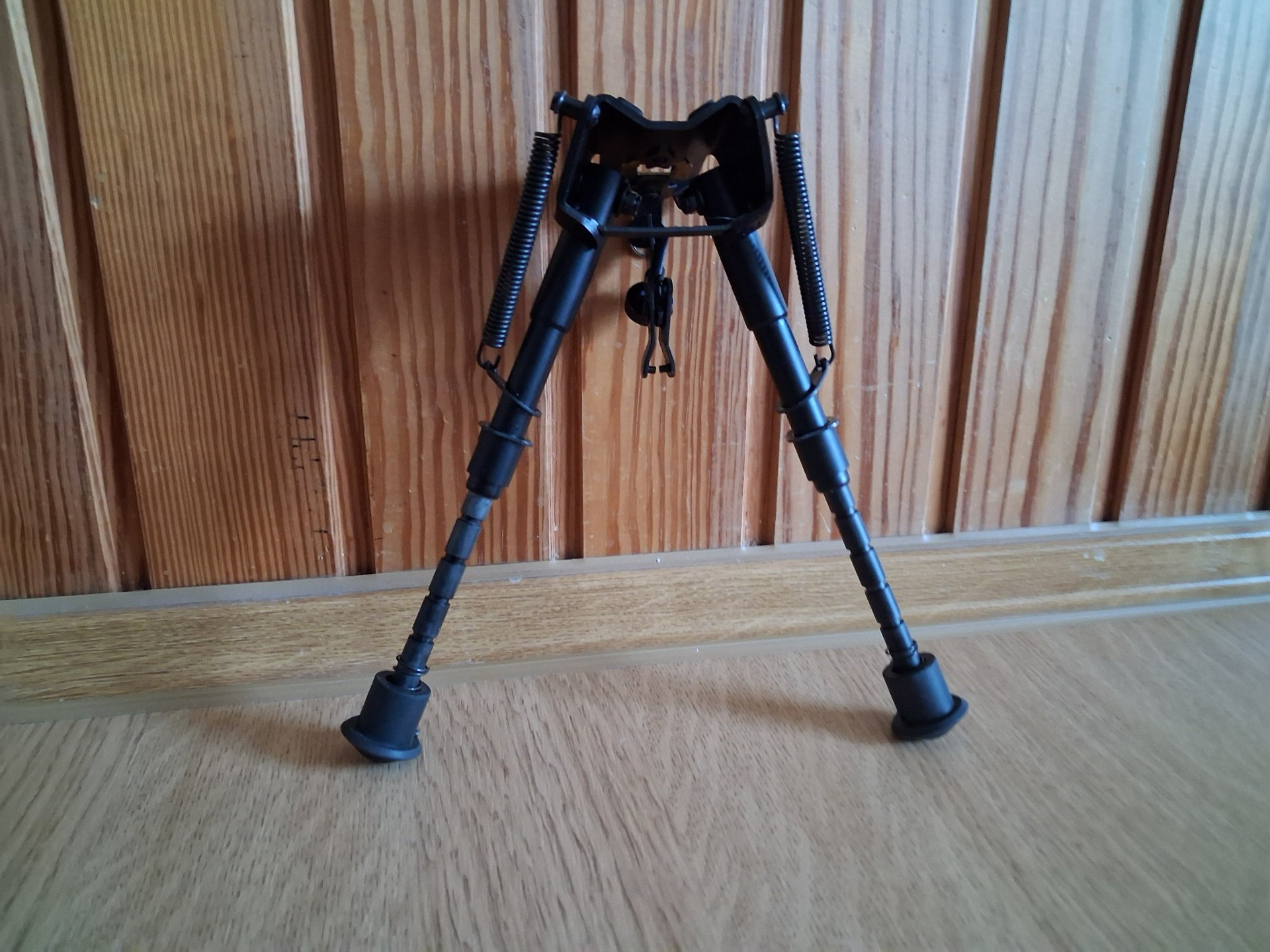 Variables, klappbares Zweibein (Bipod) 15,5 cm bis 23,5 cm für Riemenösen – Bild 2