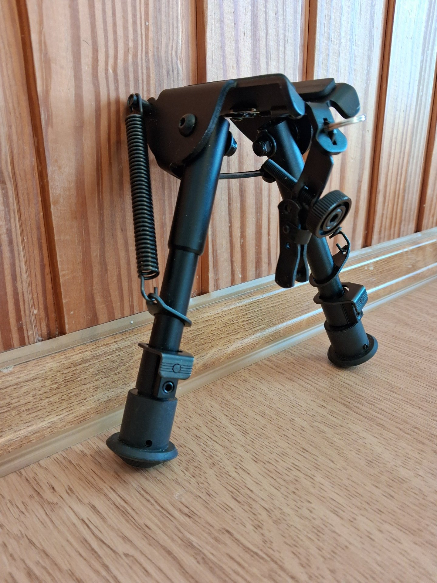 Variables, klappbares Zweibein (Bipod) 15,5 cm bis 23,5 cm für Riemenösen – Bild 1