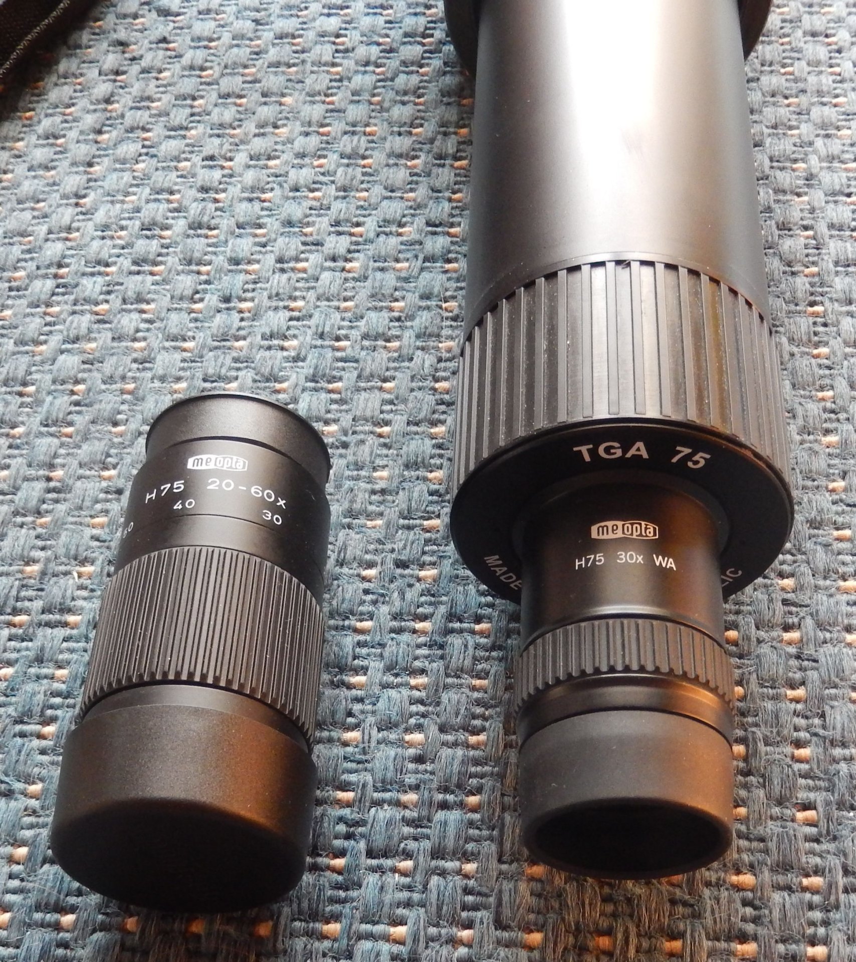 Spektiv Meopta TGA 75 + 20-60x Okular und 30x Okular – Bild 3