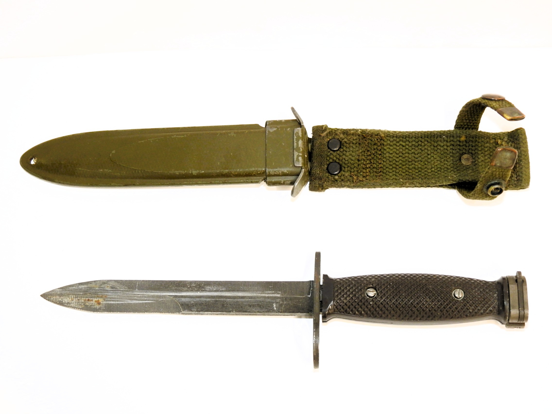 Original US BAJONETT M7 mit Scheide M8 für M16 Sturmgewehr-Vietnamkrieg – Bild 2