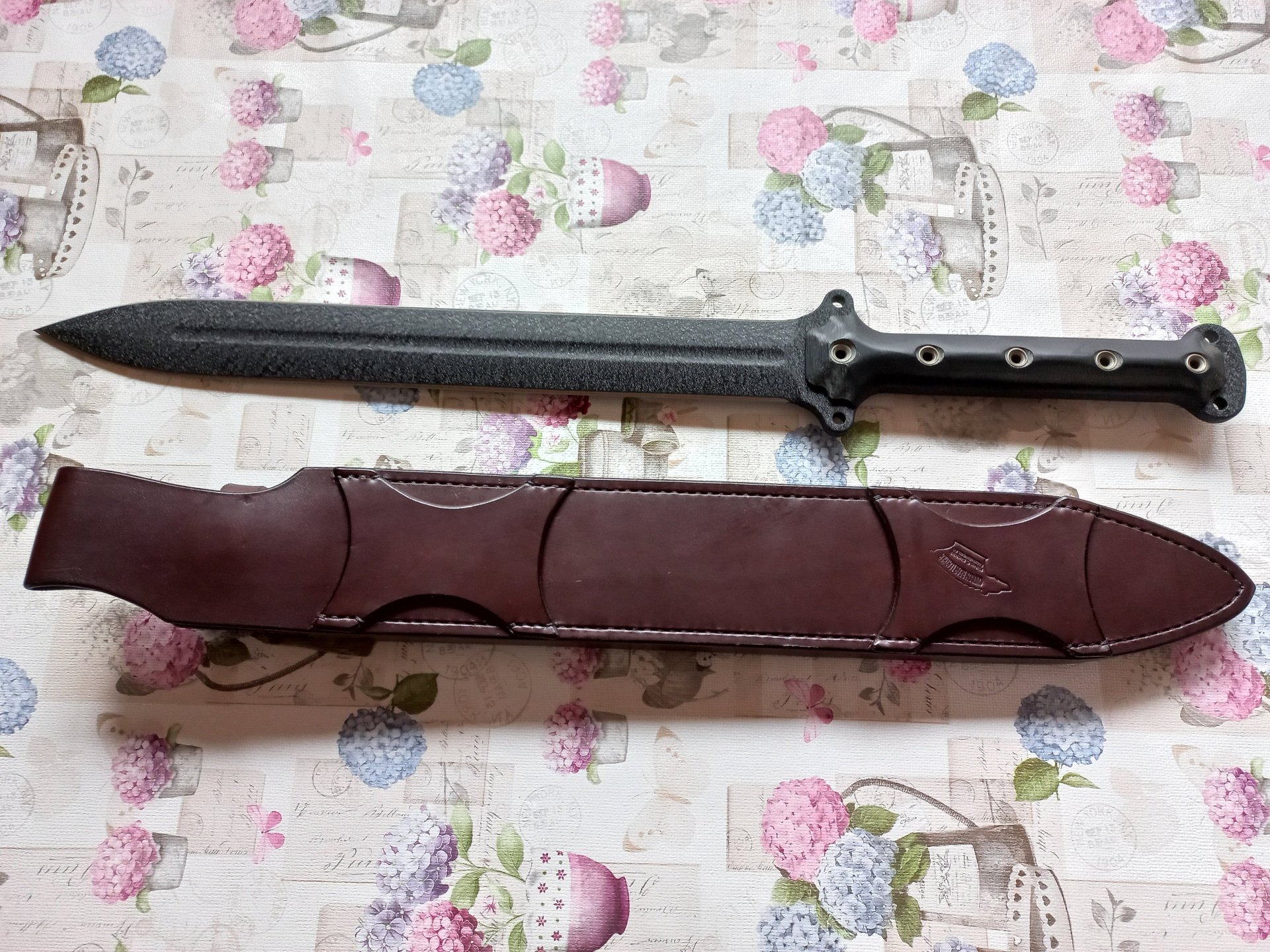 Busse Combat Gladius – Bild 3