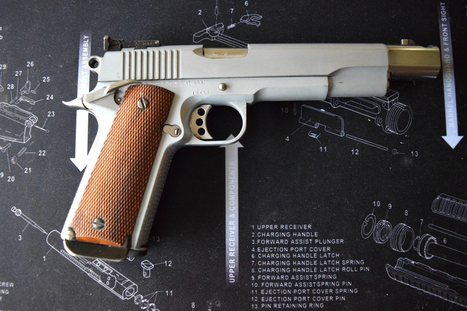 Caspian Sportpistole 6 Zoll 45 Auto mit Comp. – Bild 2
