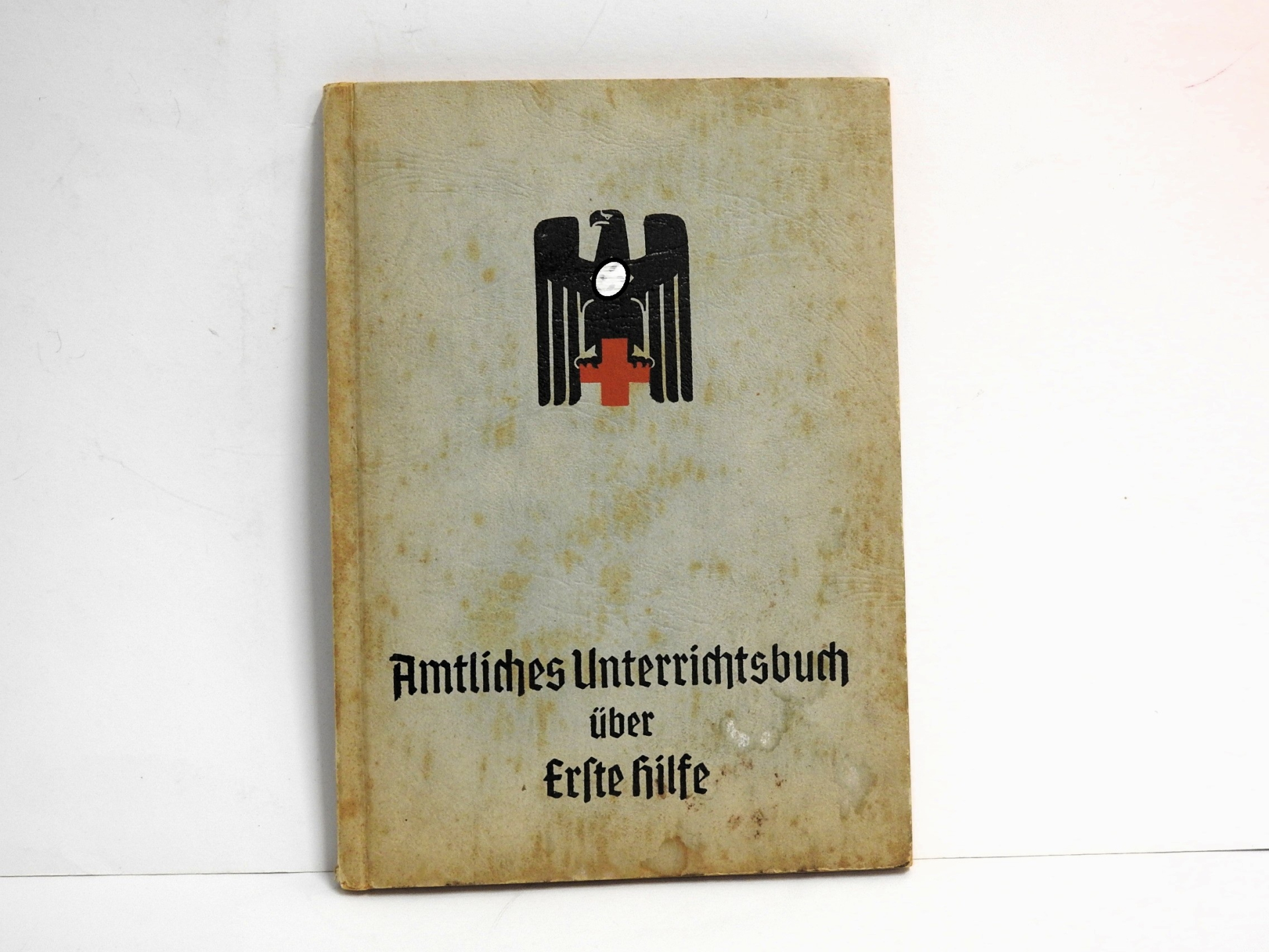 Antiquarisches Buch: Amtliches Unterrichtsbuch über Erste Hilfe 1943 RDK / WH – Bild 1