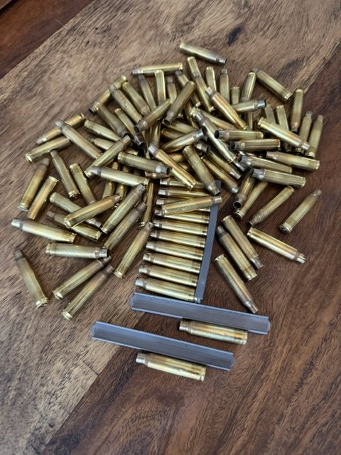 Hülsen100 Stk. .223 Rem. Hülsen Geco Target – Einmal abgeschossen (Once Fired) + Ladestreifen – Bild 1