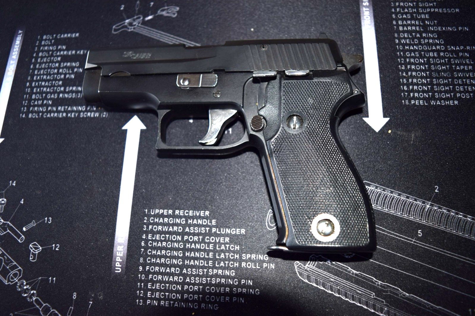 SIG Sauer P 225 9 mm Luger – Bild 1